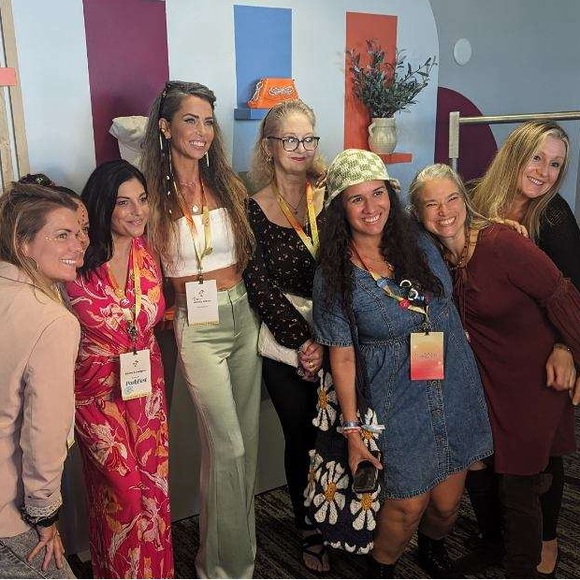 ❤️ Like to Bookmark my closet! Offers Welcome! - Picture 9 of 16